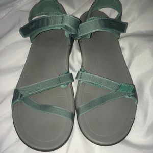 Teva Verra sandal 9.5